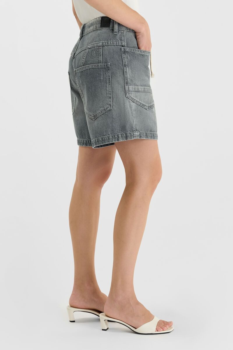Mado Shorts - Grey