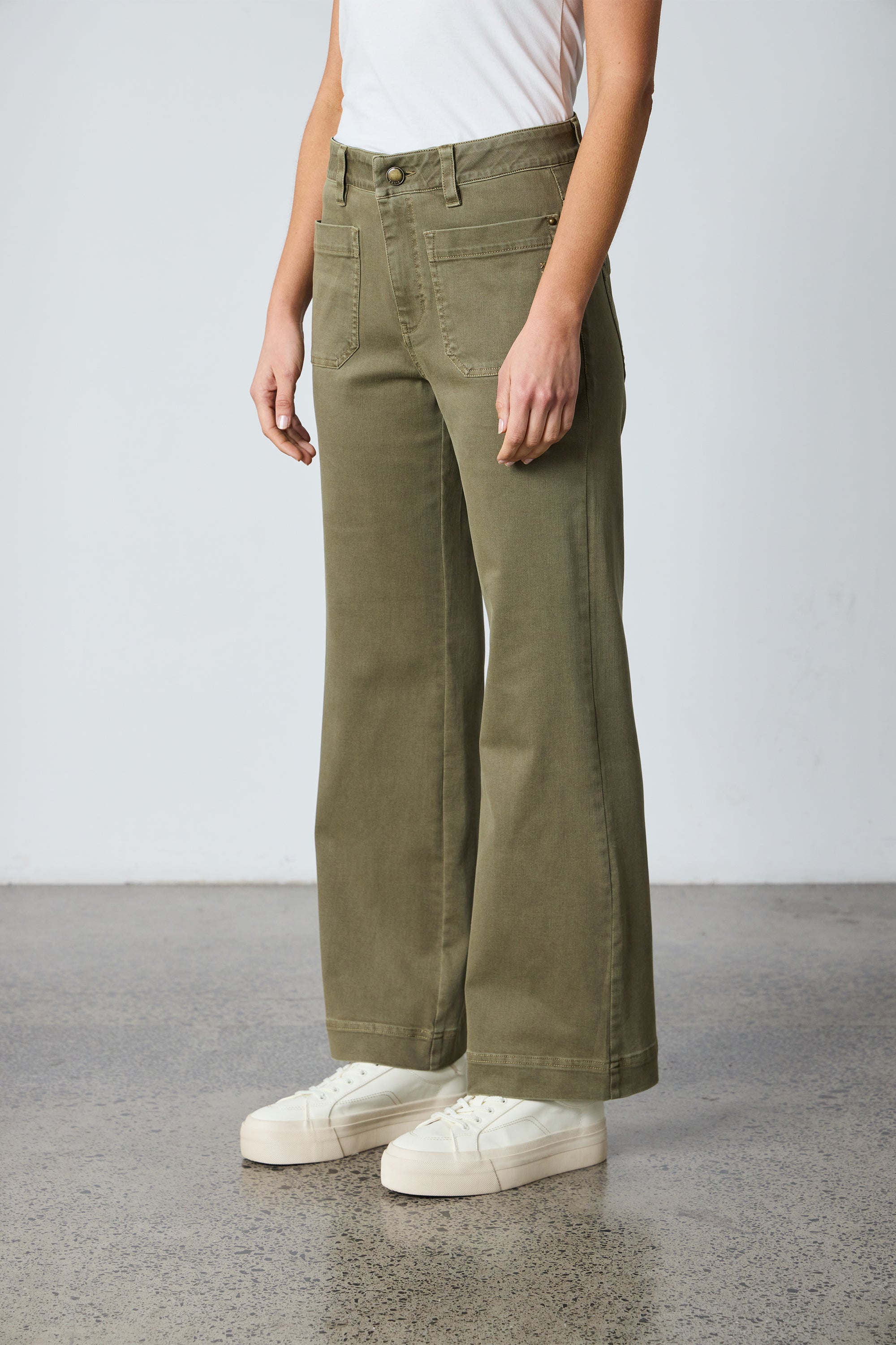 Chrome Jean - Olive