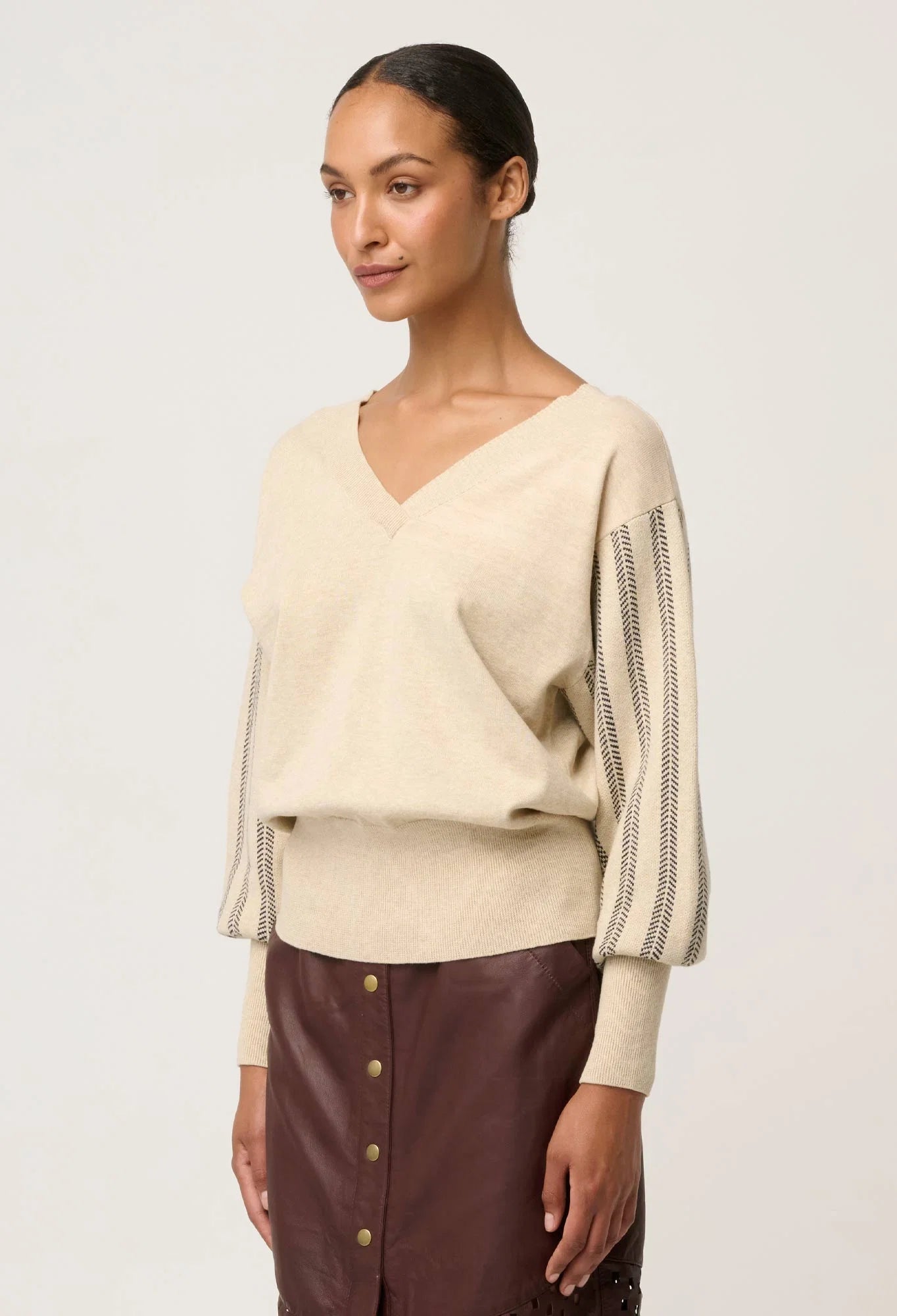 Elsie V Neck Knit