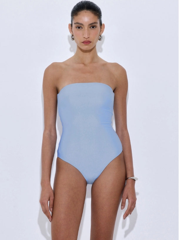 Lily One Piece