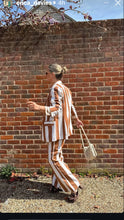The Royal Mail - Pant