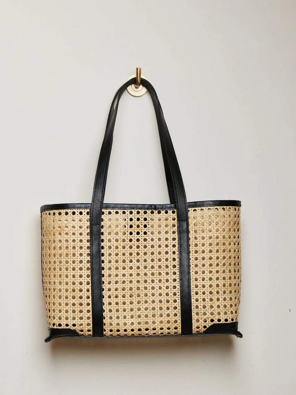 Le Tote - Onyx
