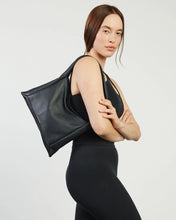 Hazel Shoulder Bag - Black Luxe