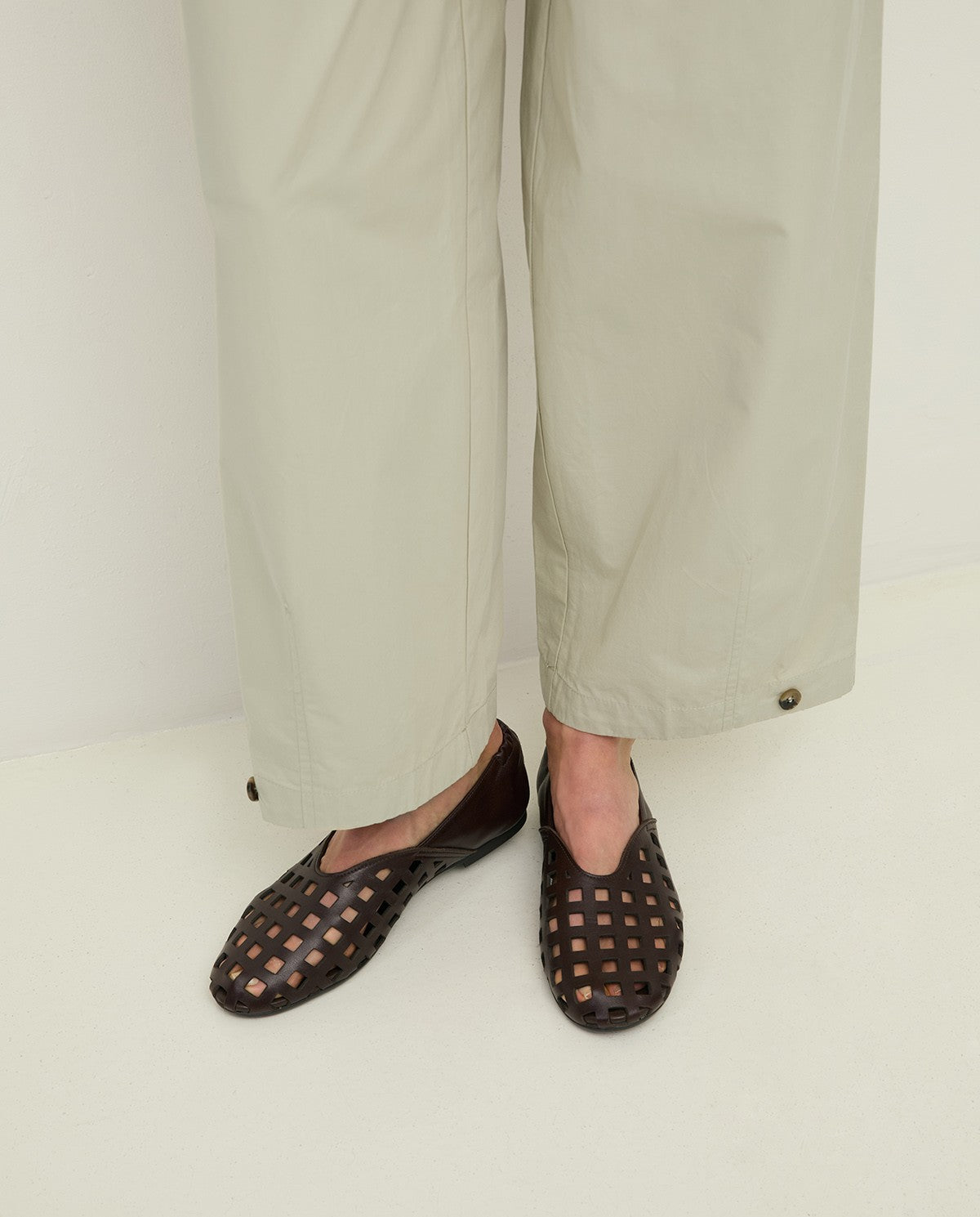 Button Hem Trousers - Natural