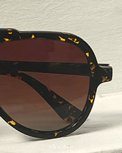 Dark Tort Aviators
