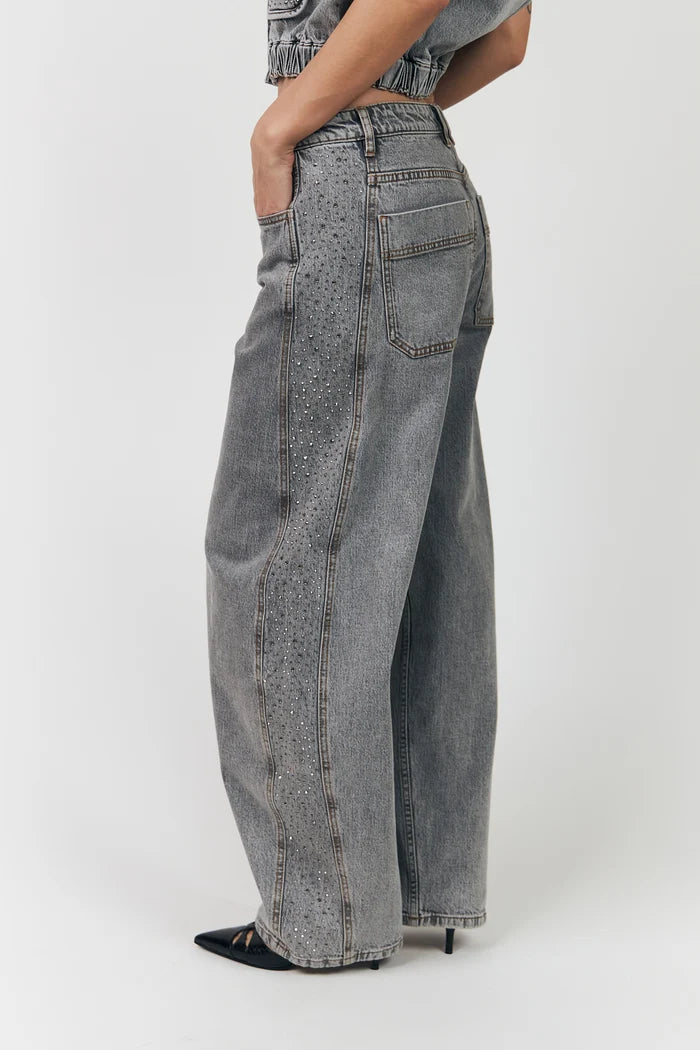Ava Jeans