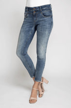 Kela Jeans