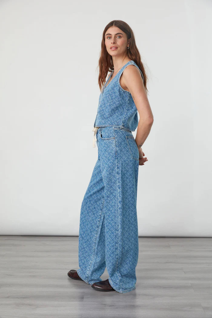 Kane Cropped Vest - Laser Malibu