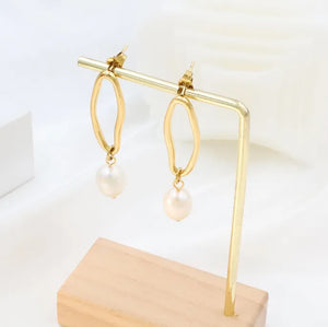 Pearl Drop Earrings