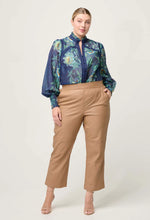 Renata Contrast Trim Shirt - Mariposa Zafiro