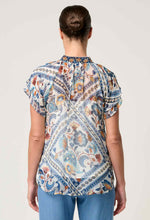 Calandria Flutter Sleeve Blouse