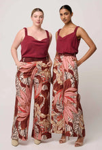 Adele Wide Leg Belted Pant - Cathedral Botanic