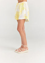 Simba Short - Lily Floral