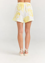 Simba Short - Lily Floral
