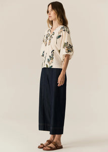 Botanist Top