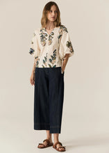 Botanist Top