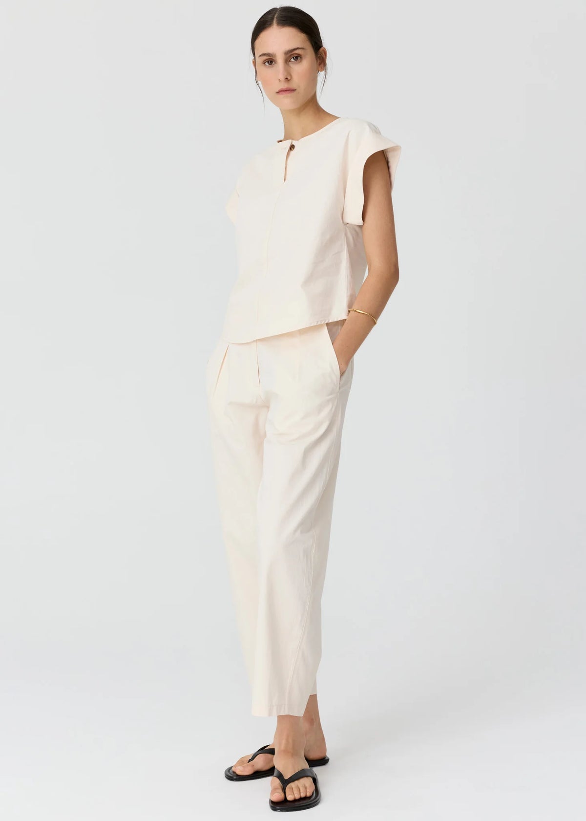 Alma Top - Pebble
