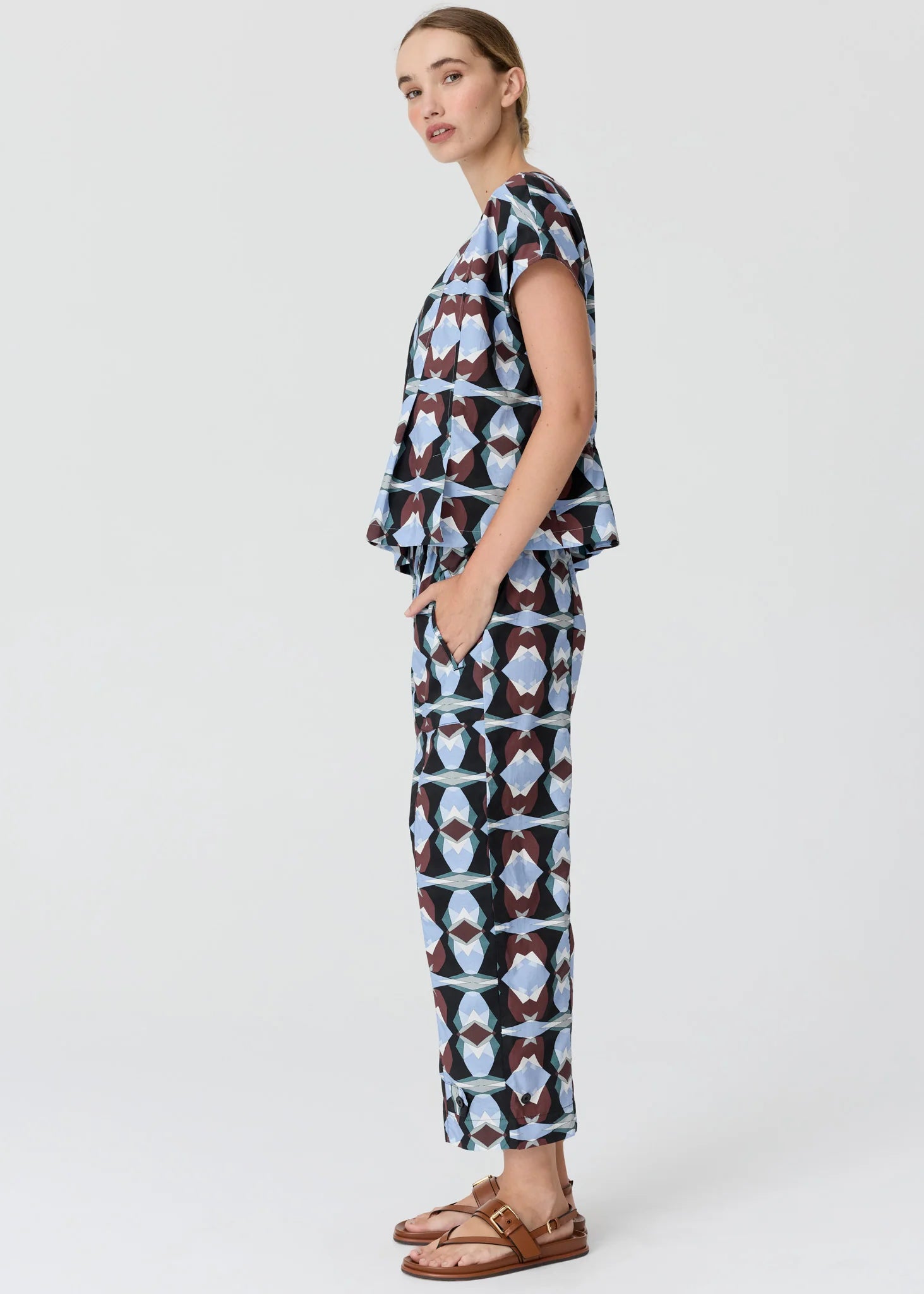 Thyra Convertible Pant