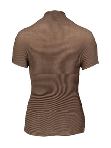 Yonna Tee