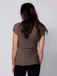 Yonna Tee