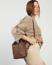 Jojo Shoulder Bag - Umber Pebble