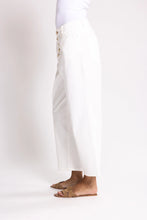 Sassi Barrel Jeans - White
